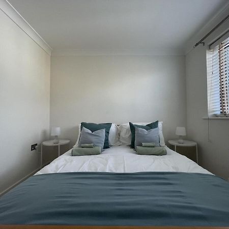 Comfortable Home W Private Parking Charlestown Charlestown  Bagian luar foto