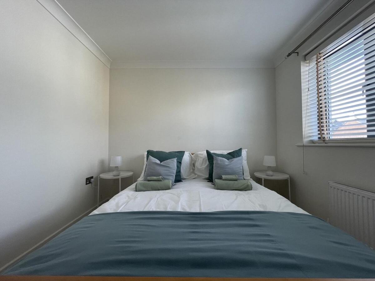 Comfortable Home W Private Parking Charlestown Charlestown  Bagian luar foto