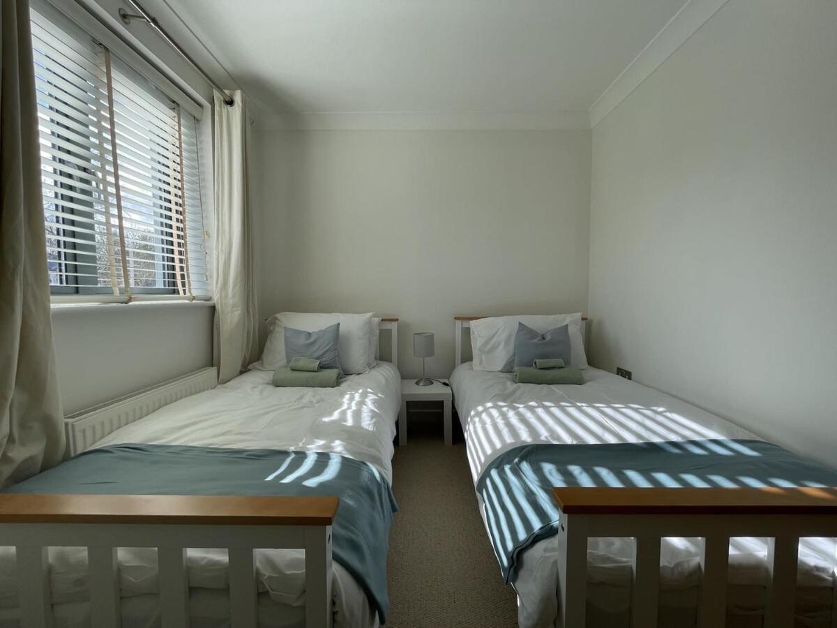 Comfortable Home W Private Parking Charlestown Charlestown  Bagian luar foto