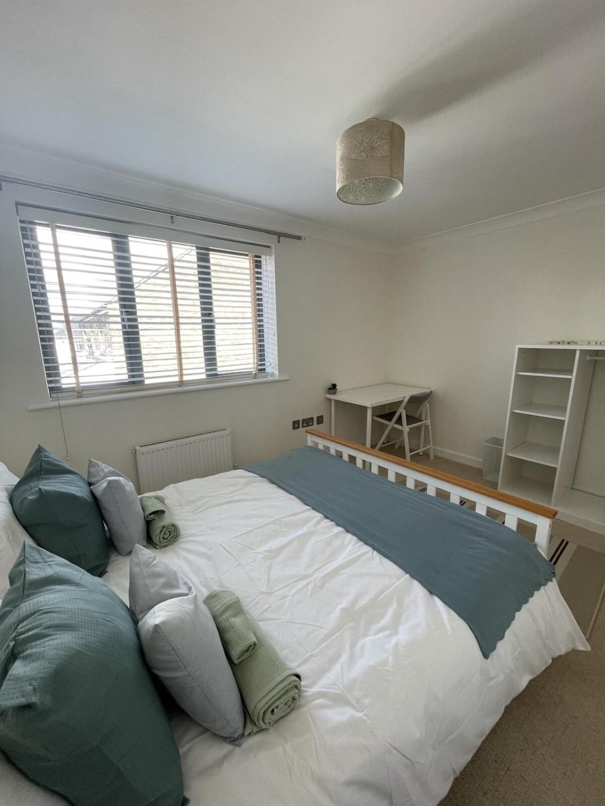 Comfortable Home W Private Parking Charlestown Charlestown  Bagian luar foto