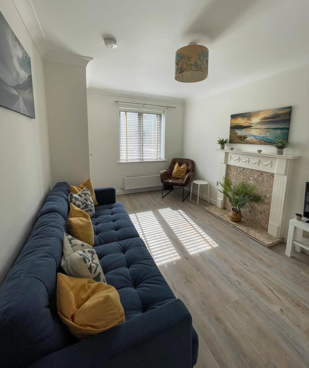 Comfortable Home W Private Parking Charlestown Charlestown  Bagian luar foto